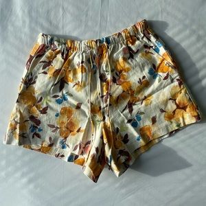Abercrombie Linen pull on shorts